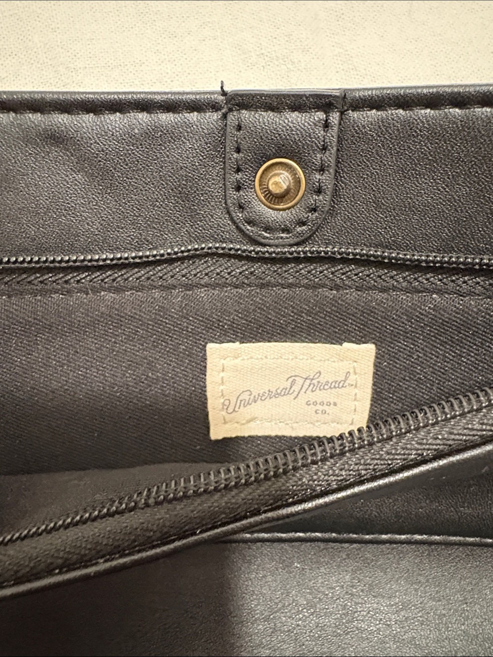 Universal Thread Faux Leather Wallet - Picture 10 of 12